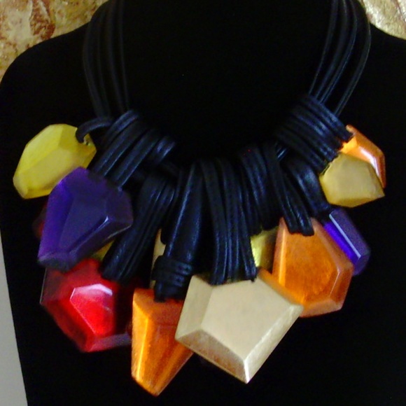 MONIES Leather and Multi-Colored Lucite Stone Statement Necklace - Picture 4 of 16